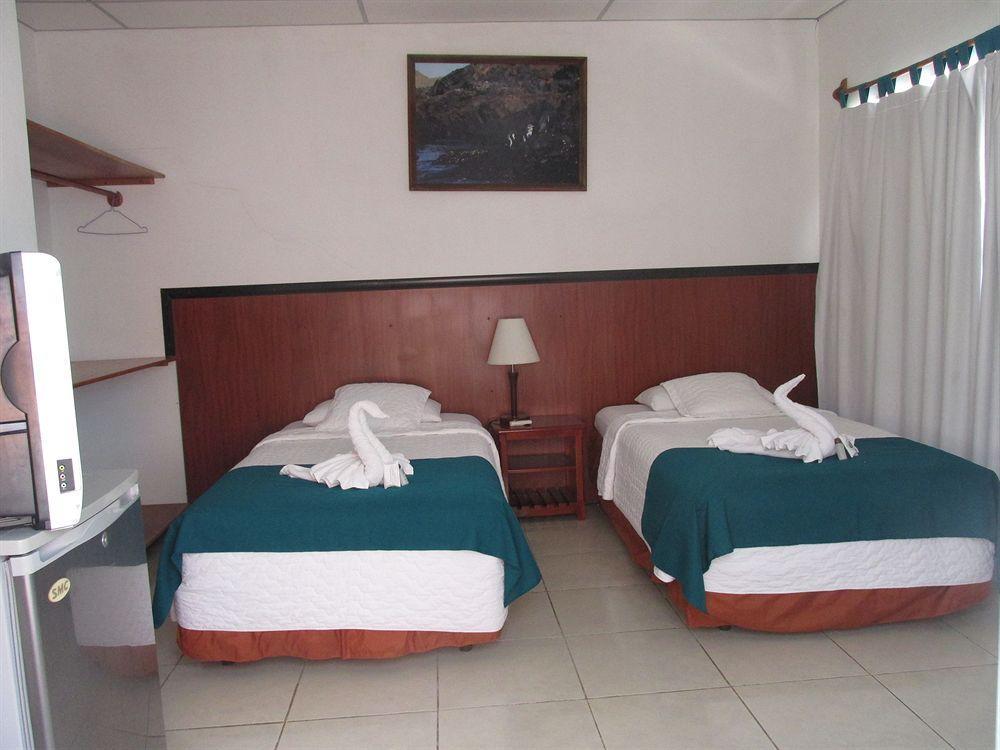 Gran Hostal Tintorera Puerto Villamil Exterior photo