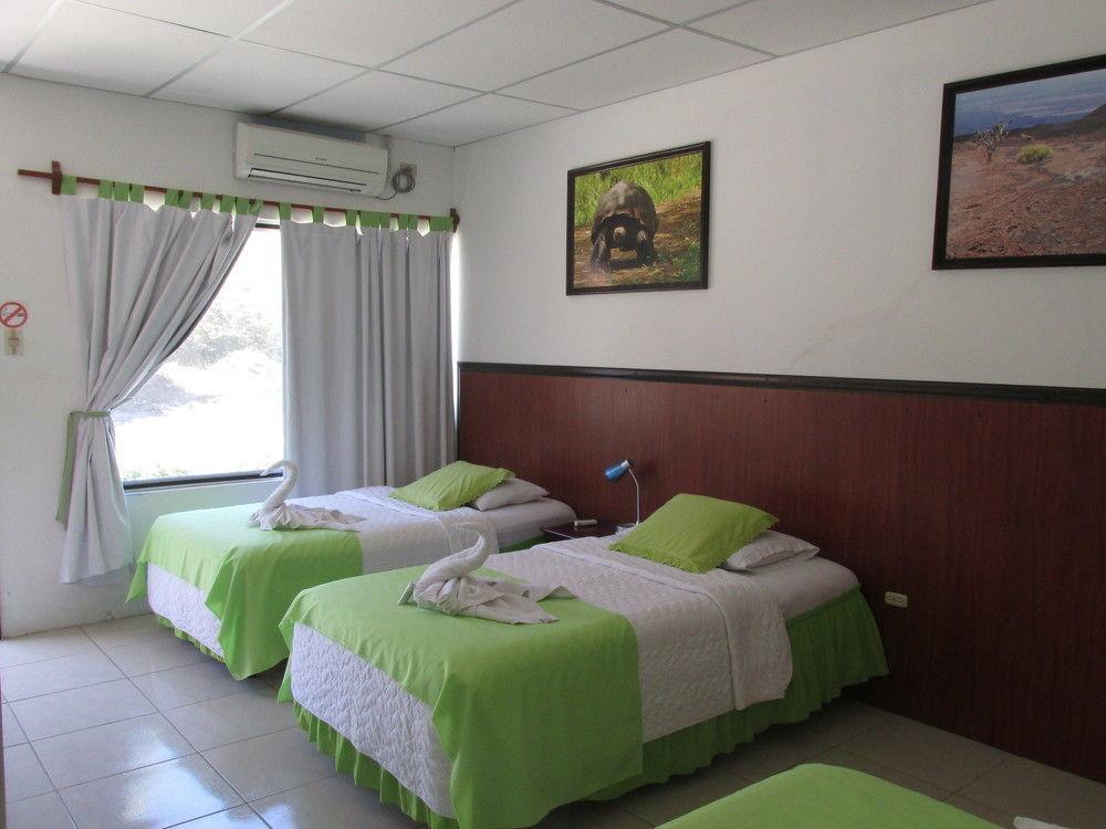Gran Hostal Tintorera Puerto Villamil Exterior photo